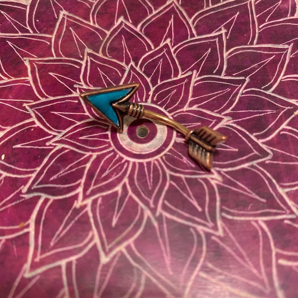 Bronze arrow belly ring